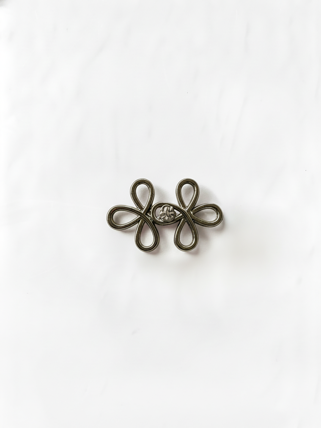 Flower Waist Pin Adjuster - Jeans Tightener