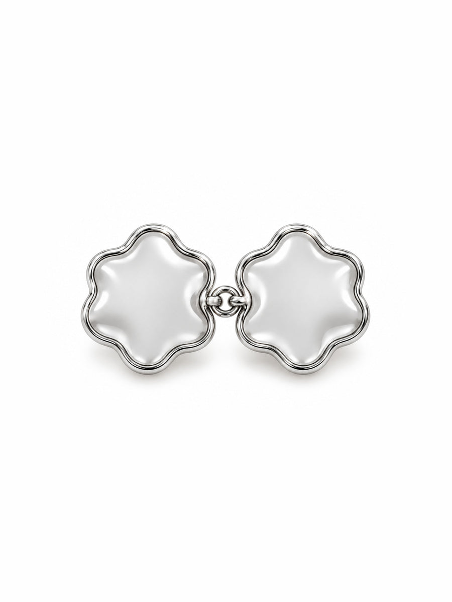 Gewellte Metallscheibe – Silber